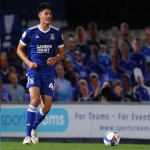 Elkan Baggott cetak gol bersejarah saat membela Ipswich Town kontra Fulham.