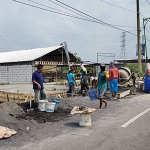 Pembangunan gudang di Desa Pagak, kecamatan Beji, Kabupaten Pasuruan.