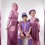 Busana muslim anak karya desainer Meyti Hanna.