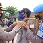 Apel Gelar Pasukan Ops Lilin Semeru 2020 di Mapolres Tuban, Senin (21/12/2020). (foto: ist)