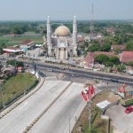 Pintu exit Tol Bandar terlihat masih landai. Foto: RONY S/BANGSAONLINE

