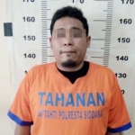 Tersangka Fiqih (34), warga Jalan Wedoro Belahan 7, Desa Wedoro, Waru, Sidoarjo.