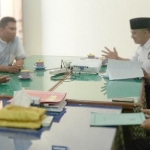 Perwakilan Ormas Panji-panji Hati saat mendatangi KPU Pacitan. (foto: Yuniardi Sutondo/BO)