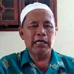 KH. Mohammad Dahlan Masbach.