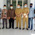 Komisi Pemilihan Umum (KPU) Kabupaten Pamekasan menggelar safari demokrasi dan sosialisasi Badan Koordinasi Kehumasan (Bakohumas) di Dinas Komunikasi dan Informasi Kabupaten Pamekasan, Rabu (28/4/2021). (foto: ist)