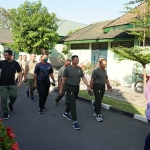 Suasana olahraga bersama seluruh personel Korem 084/BJ.