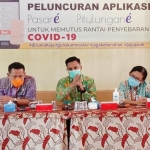 INOVATIF: Peluncuran aplikasi Pasar-e dan Pitulungan-e di kantor Desa Janti, Kecamatan Waru, Kamis (23/4). foto: ist
