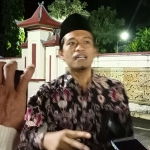 Calon Kepala Desa Bangkes, Zainal Alim.