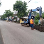 Proyek penanaman pipa SPAM di Beji dan Rembang belum rampung.