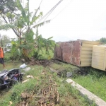 Truk boks bernopol AG 8673 EK selip hingga masuk ke area persawahan di Jalan Raya Madiun–Magetan, tepatnya di Desa Mojopurno, Kecamatan Ngariboyo, Kabupaten Magetan