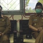 Plt. Bupati Jember, K.H. Abdul Muqit Arief bersama Sekda Merfano saat sowan ke DPRD Jember. (foto: ist).