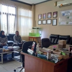 Jajaran Kanwil Kemenkumham Jatim saat bertemu dengan pihak Balai Latihan Kerja.