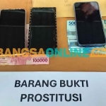 Barang bukti kasus prostitusi di Sampang . Foto: MUTAMMIM/BANGSAONLINE