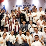 Para anggota IKA Unair saat foto bersama.