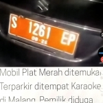 Tangkapan layar video yang viral sebuah mobil dinas milik Pemkab Tuban diduga terparkir di tempat Karaoke di VIP Doremi Kota Malang