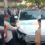 Honda HRV yang ringsek usai terjun ke jurang di Sampang. Foto: BANGSAONLINE