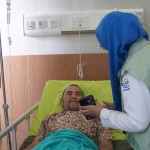 Suwandi saat dalam perawatan di RSUD SLG. Foto: Ist