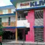 Los-los Pasar Kliwon banyak yang tutup karena pedagang terus merugi. (Yudi Eko Purnomo/BANGSAONLINE)