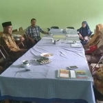 Dewan Pendidikan saat meminta keterangan perihal dugaan SMKN 1 yang mencuri start PPDB.