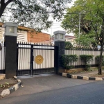 Rumah dinas Menteri Pertanian Syahrul Yasin Limpo yang digeledah KPK, Kamis (28/9/2023). Foto: ZINTAN PRIHATINI/KOMPAS.com