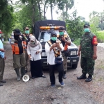 Jajaran Koramil dan Kecamatan Tandes saat patroli di Jurang Kuping.