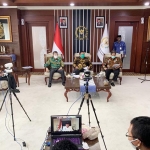 Focus Group Discussion (FGD) DPD RI dengan tema ‘Mendorong Pemulihan Ekonomi Nasional Melalui Sektor Perumahan’, yang digelar kombinasi online dan offline, di Gedung Nusantara III, Komplek Parlemen, Senayan, Jakarta, Senin (28/12/2020).