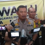 Kapolres Malang Kota AKBP Asfuri memberikan keterangan kepada media, Kamis (09/05). foto: IWAN IRAWAN/ BANGSAONLINE