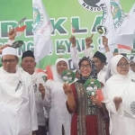 Ibunda Jokowi, Ibu Sudjiatmi Notomiharjo, saat menghadiri deklarasi JKSN se-Solo Raya.