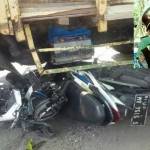RINGSEK: Kondisi motor korban. inset: foto korban semasa hidup. foto: eki nurhadi/BANGSAONLINE
