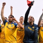 Pemain Frosinone saat merayakan gelar juara Serie B 2022-2023.