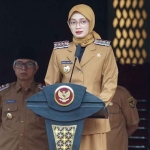 Wali Kota Kediri saat memberi sambutan.