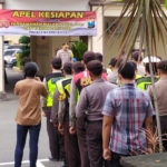 Apel pengamanan di Mapolres Kediri Kota, Selasa (24/12/2019).