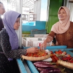 Salah satu pedagang cabai di Pasar Brangkal Kabupaten Mojokerto.