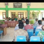 Anggota Komisi A Dewan Perwakilan Rakyat Daerah (DPRD) Kabupaten Tuban melakukan kunjungan kerja (kunker) di Kecamatan Kerek, Kamis (5/4).