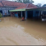 Permukiman warga yang terendam banjir di Kecamatan Robatal, Sampang