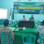 RAPAT PENGURUS: Acara konsolidasi PPP Sidoarjo untuk memenangkan BHS-Taufiq, Rabu (9/9) malam. foto: ist.