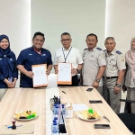 Jajaran dari Kantah Kabupaten Pasuruan bersama PT Pos Indonesia.