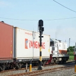 Pengangkutan peti kemas KAI. Foto: KAI