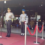 Kapolres Malang AKBP Yade Setiawan Ujung saat memimpin apel 3 pilar persiapan pilkades serentak.