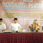 Gus Ipul dan Adi Wibowo saat menghadiri acara Tabayun Bakal Paslon Pilwali Pasuruan 2020 yang digelar oleh Pandawa Pasuruan, Senin (21/9).