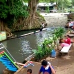 Tempat Wisata Sumber Banteng yang mulai ramai pengunjung saat dibuka oleh pengelola, sebelum akhirnya ditutup kembali.