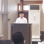 Wakil Wali Kota Pasuruan Adi Wibowo, S.TP., M.Si saat memberikan penyegaran bagi masyarakat Kota Pasuruan, khususnya para nelayan.