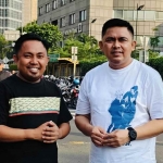 Owner Kampung Family, Rofii Mukhlis bersama Ketua Barikade Gus Dur, Muslim.