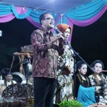 Kepala Dinas Kebudayaan dan Pariwisata Provinsi Jatim, Dr H Jarianto, M.Si saat memberikan sambutan.