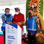 Suasana ketika groundbreaking PLTS di Gerbang Tol Ngurah Rai Jalan Tol Bali Mandara.