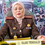 Dr. Masnur SH, Kajari Trenggalek. foto: HERMAN/BANGSAONLINE