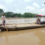 Kondisi Sungai Bengawan Solo di Bojonegoro.