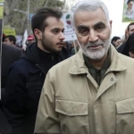Jenderal Iran terkuat, Qassem Suleimani dalam satu kesempatan. foto: theguardian