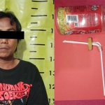 Tersangka dan barang bukti yang diamankan petugas dari Polsek Bantur, Malang.