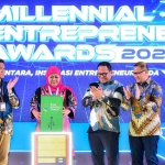 Gubernur Khofifah saat menghadiri MEA 2025 di ITS.